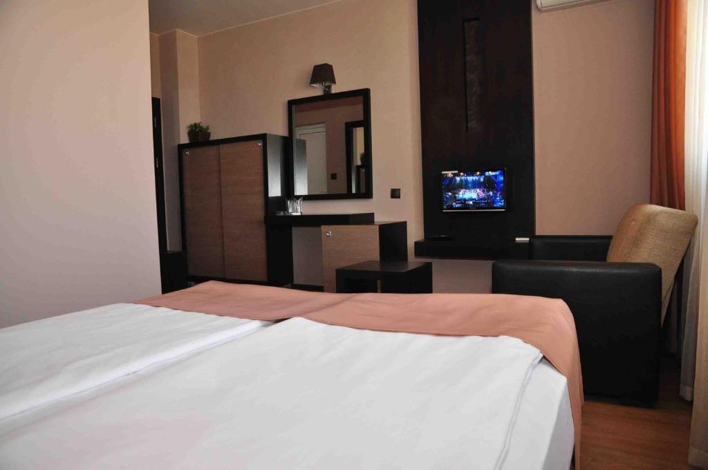 Luxor Complex Ivaylovgrad Room photo