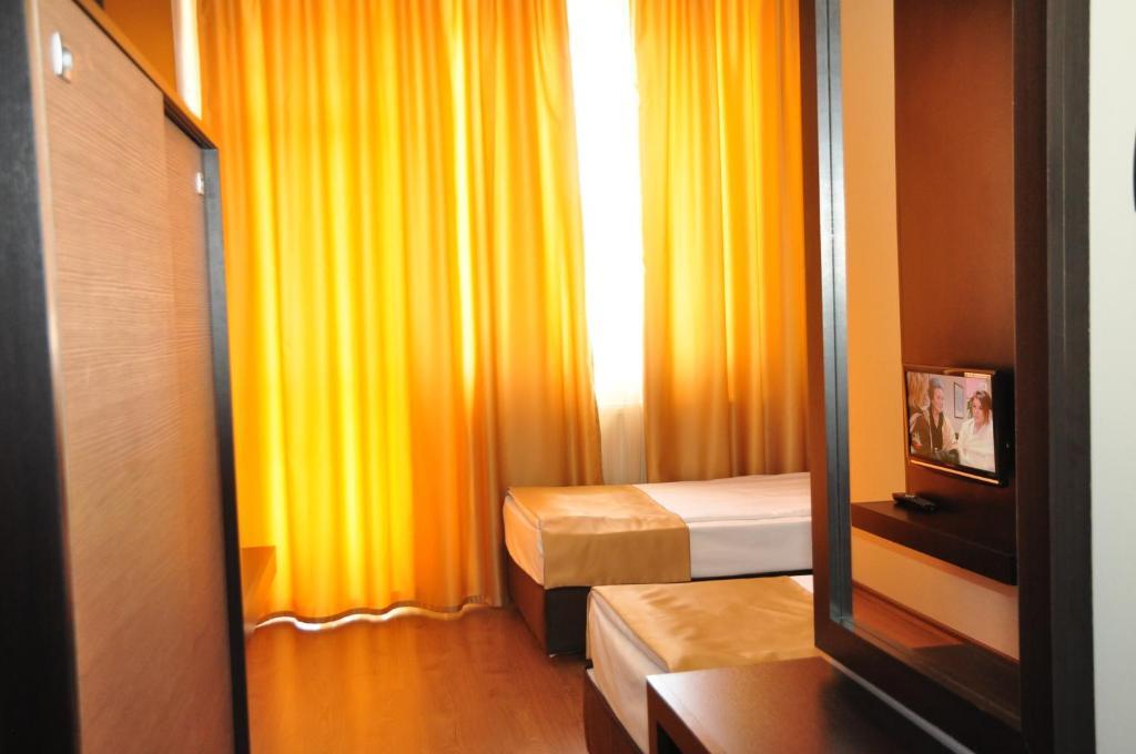 Luxor Complex Ivaylovgrad Room photo